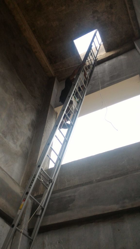 tangga sliding aluminium